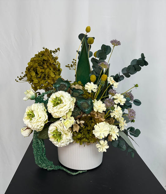 Elegantes Blumengesteck