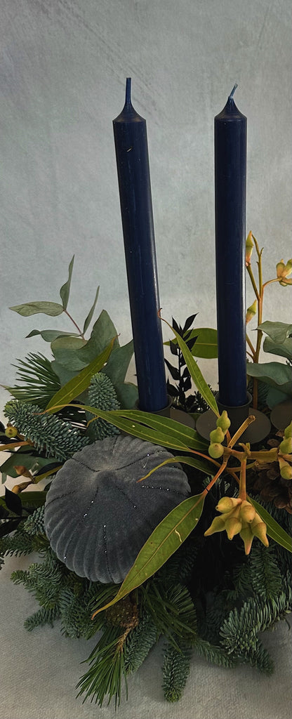 Adventsgesteck Blue Harmony